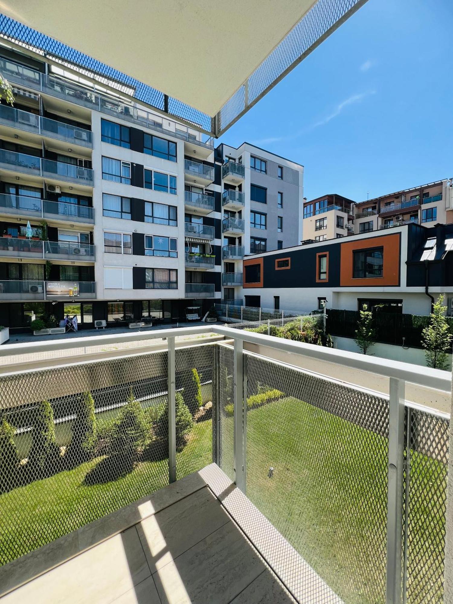 7Th Sense Boutique Apartments Sofia Exteriör bild