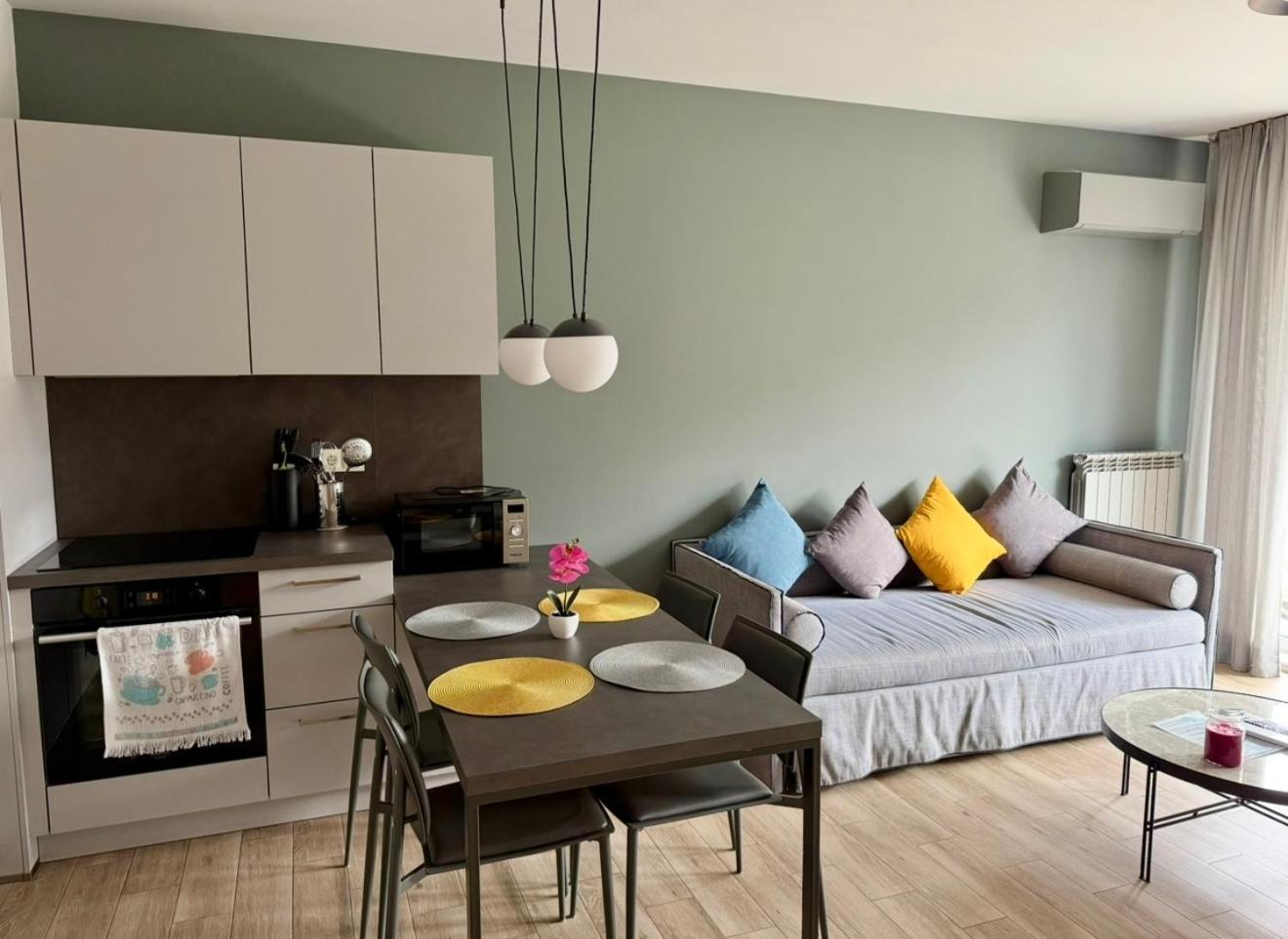 7Th Sense Boutique Apartments Sofia Exteriör bild
