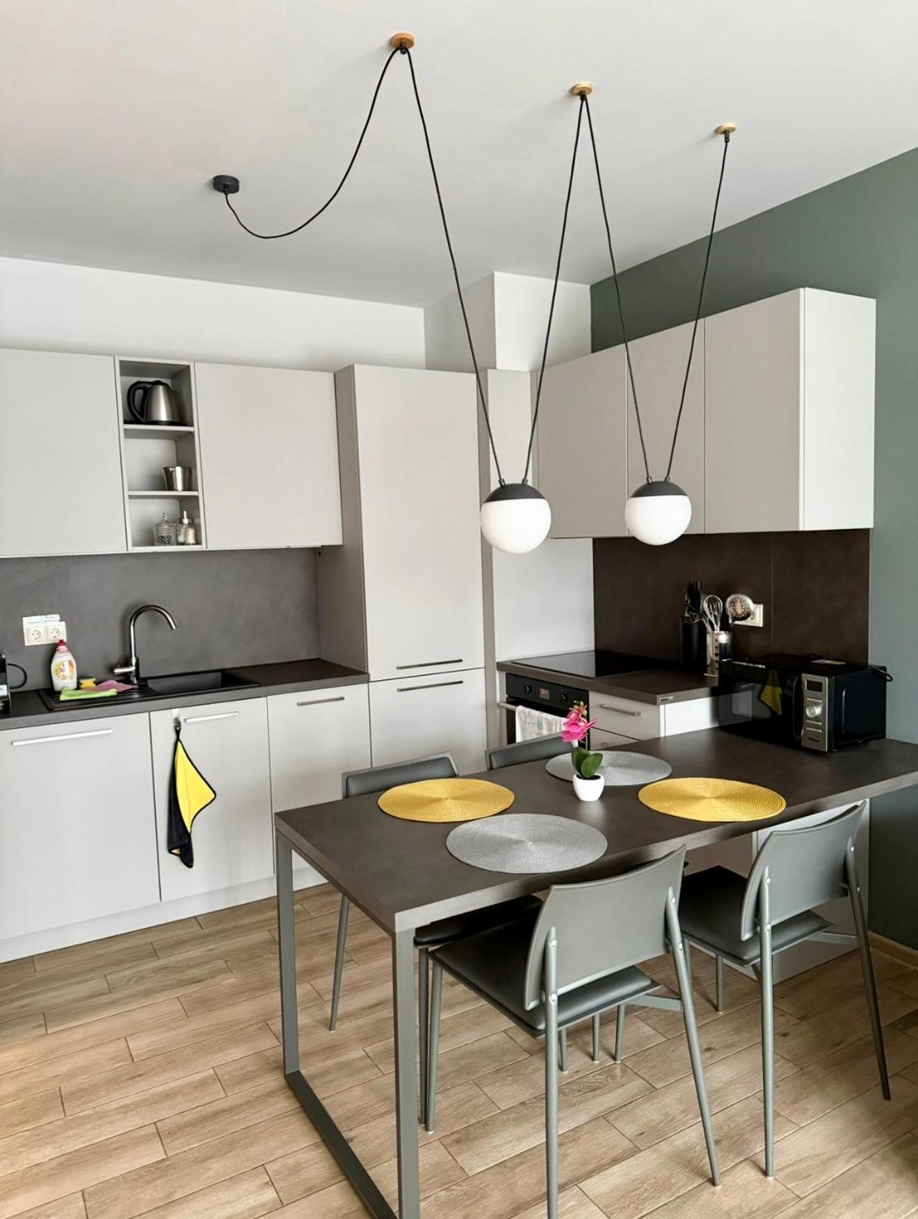 7Th Sense Boutique Apartments Sofia Exteriör bild