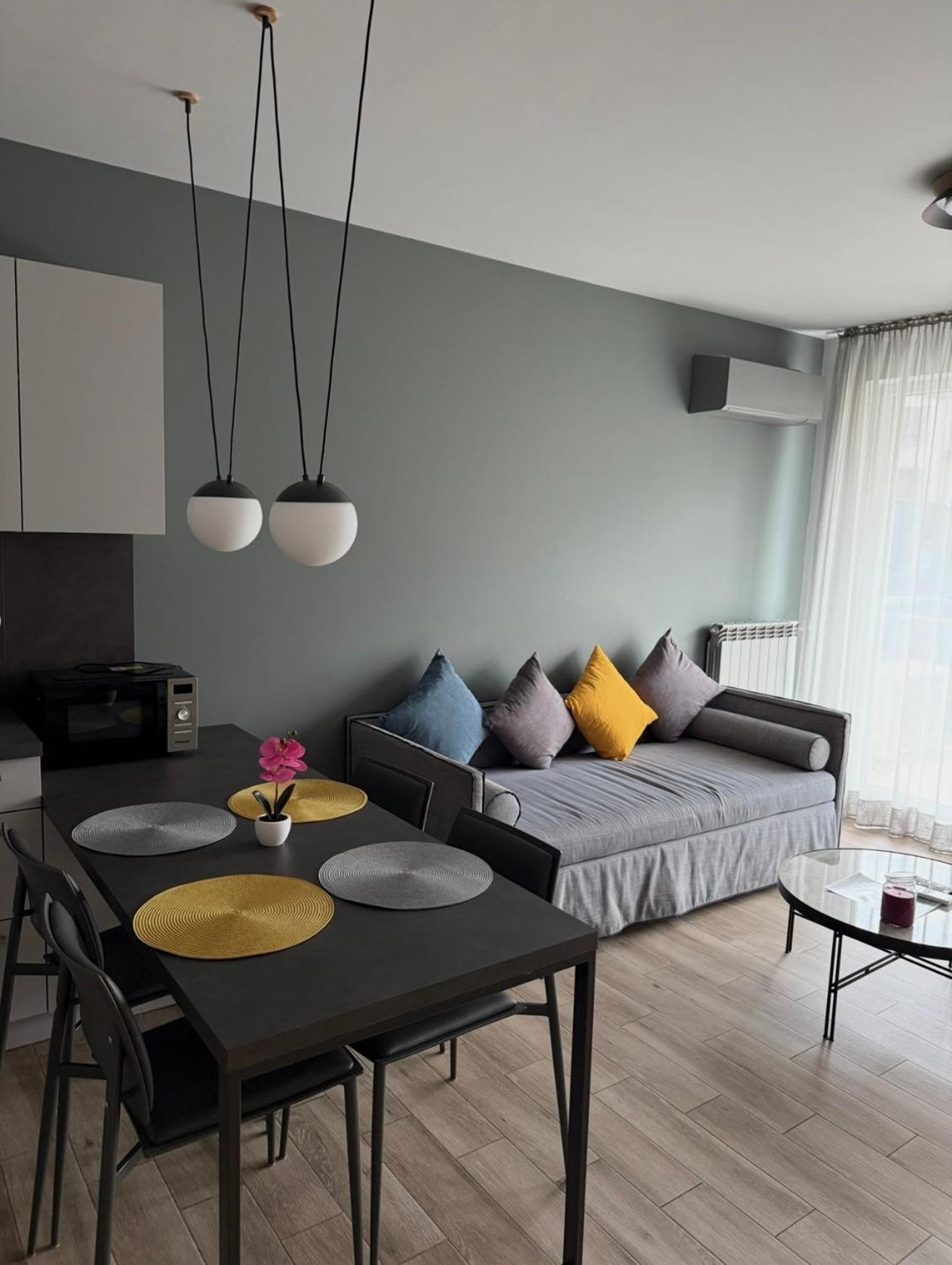 7Th Sense Boutique Apartments Sofia Exteriör bild
